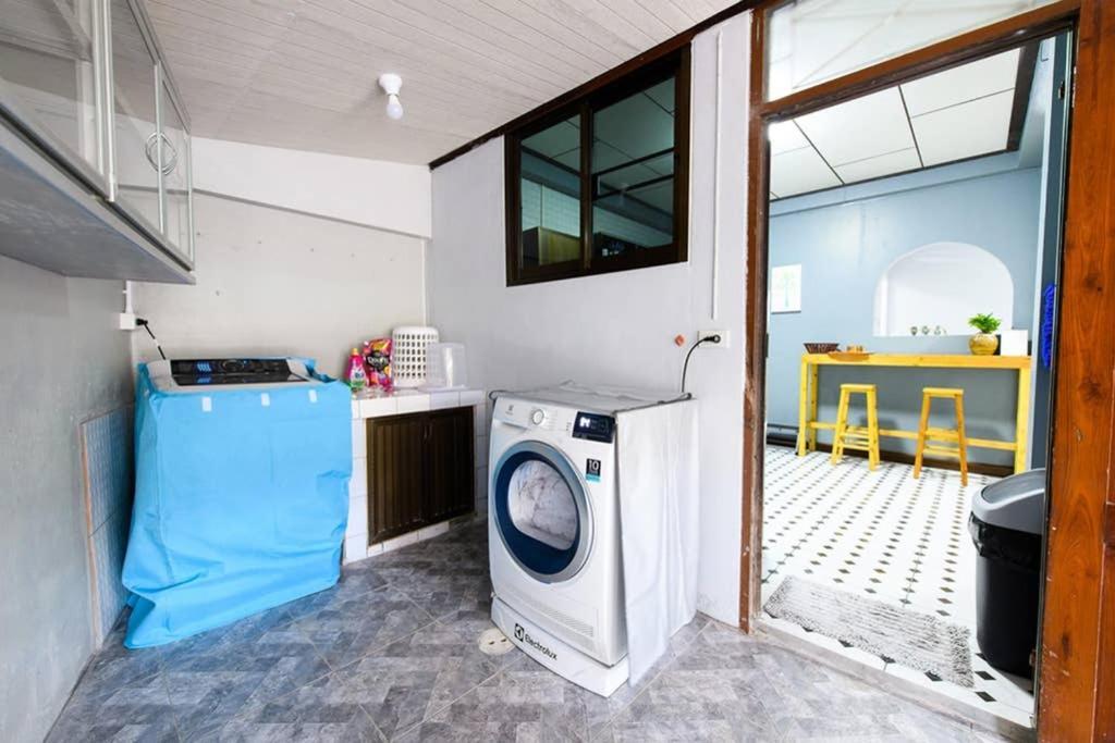 Bluebell House Hatyai - Cosy 3 Bedrooms For 10 Pax - 9 Mins Drive To Lee Grd Ban Kho Hong Exterior photo